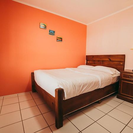 Ser'I Bucurui Accommodations Palm Beach ภายนอก รูปภาพ