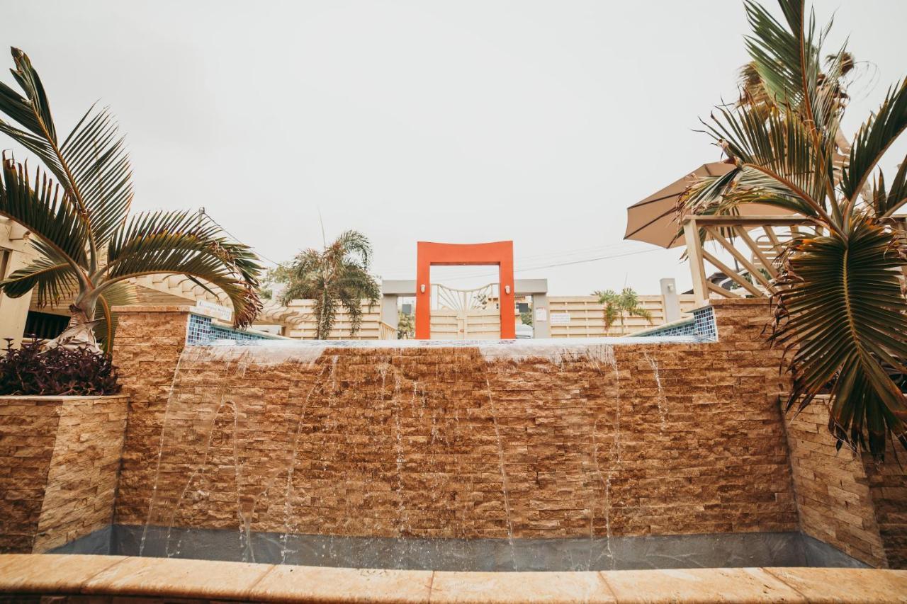 Ser'I Bucurui Accommodations Palm Beach ภายนอก รูปภาพ