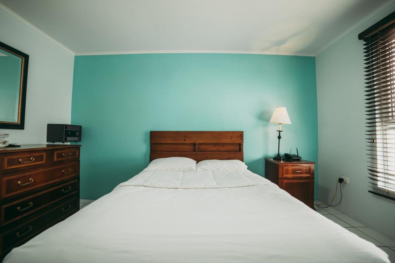Ser'I Bucurui Accommodations Palm Beach ภายนอก รูปภาพ