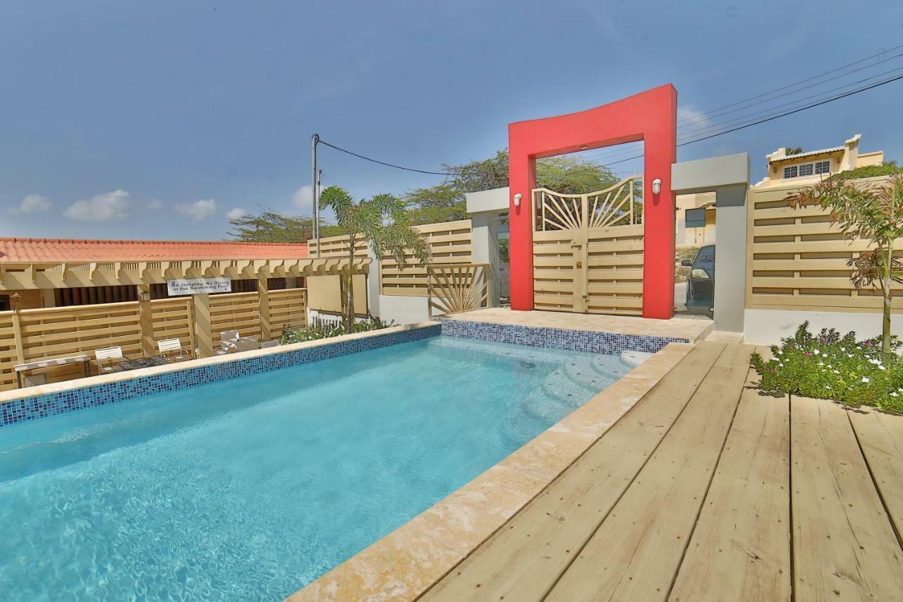 Ser'I Bucurui Accommodations Palm Beach ภายนอก รูปภาพ