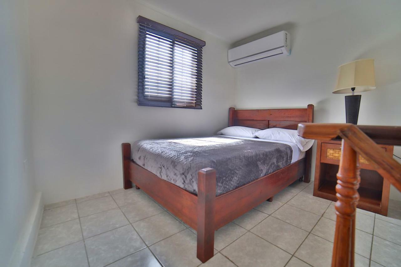 Ser'I Bucurui Accommodations Palm Beach ภายนอก รูปภาพ